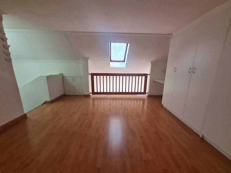 2 Bedroom Property for Sale in Somerset West Western Cape